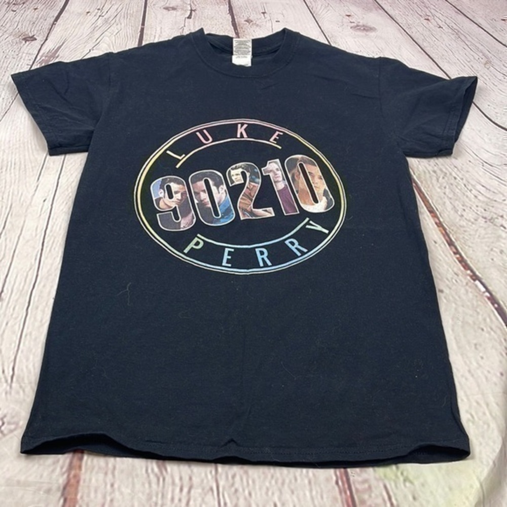 UEC Beverly Hills 90210 Luke Perry t-shirt small